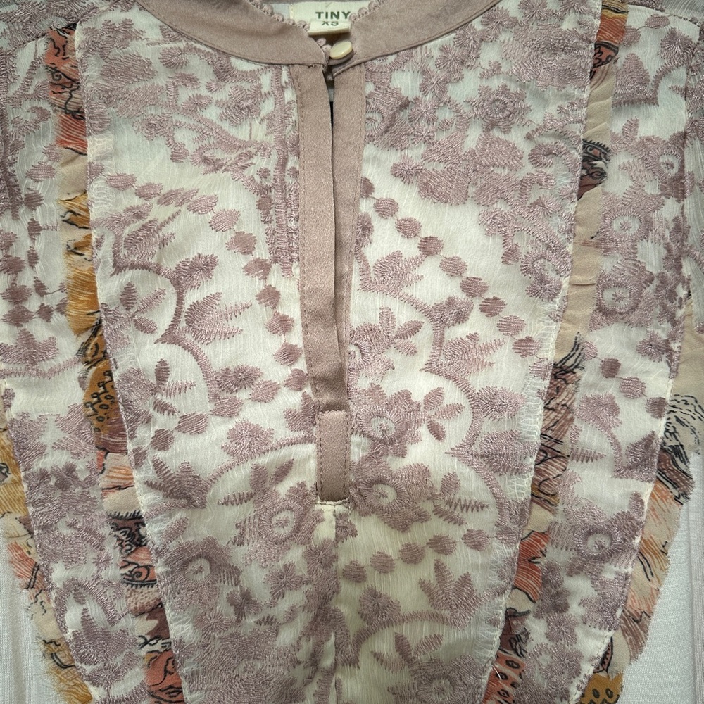 Tiny by Anthropologie Lace Bib Blouse in Pink and Cream NWOT - Picture 6 of 11